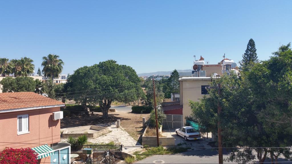 Ferienwohnung Faneromeni Court Paphos Exterior foto