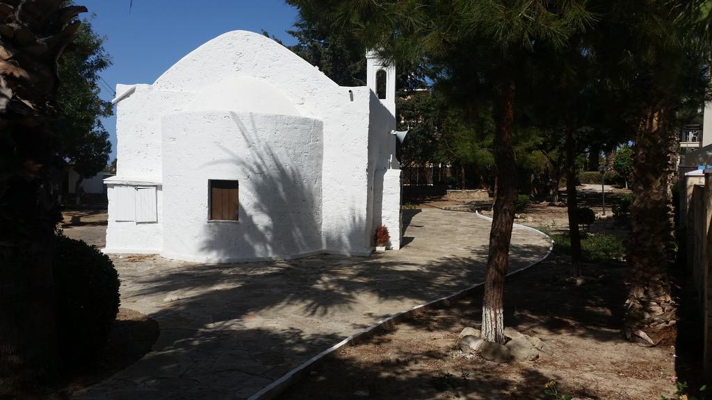 Ferienwohnung Faneromeni Court Paphos Exterior foto