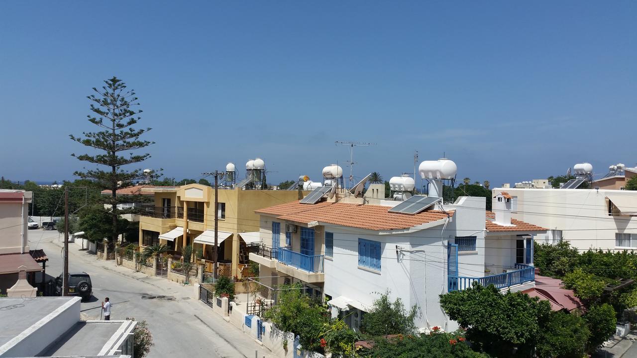 Ferienwohnung Faneromeni Court Paphos Exterior foto