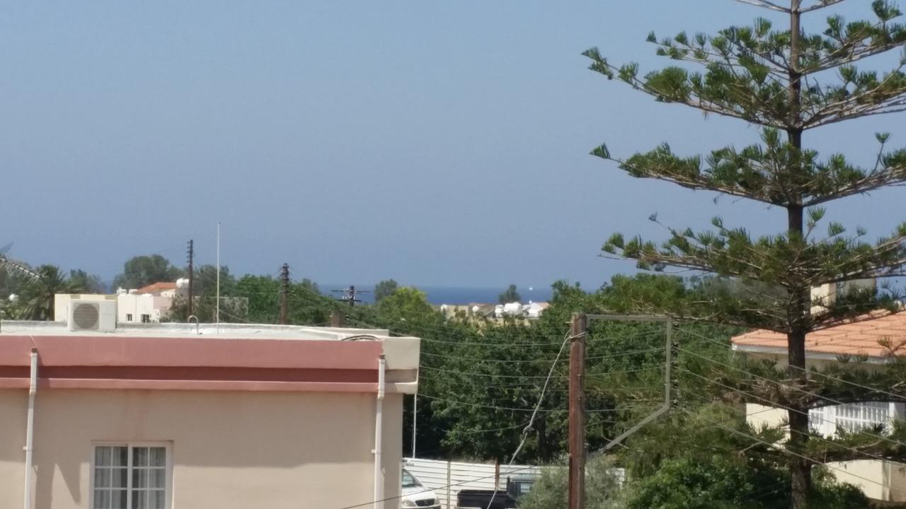 Ferienwohnung Faneromeni Court Paphos Exterior foto