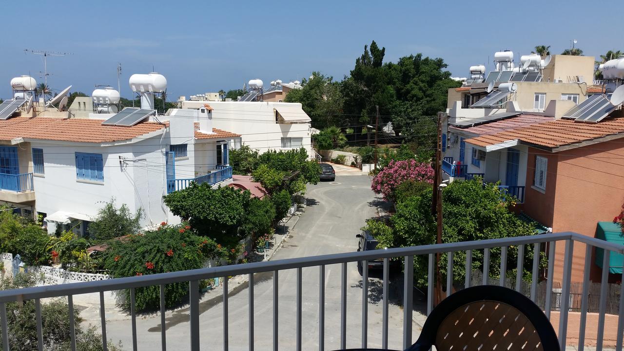 Ferienwohnung Faneromeni Court Paphos Exterior foto